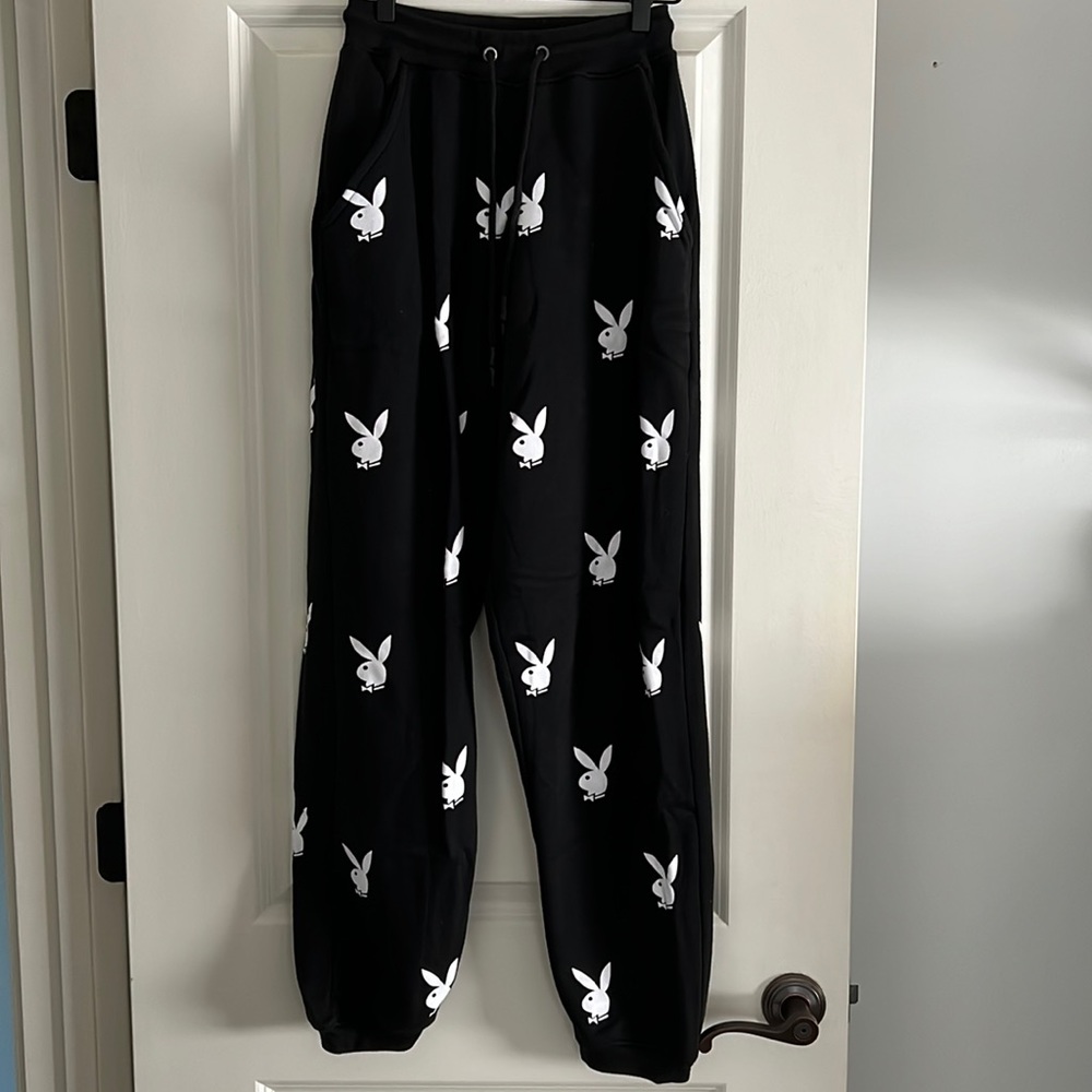 Playboy x Missguided sweat pants